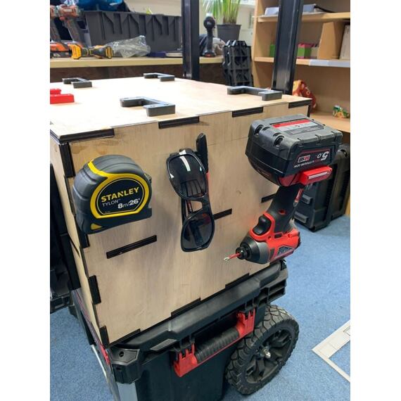 StealthMounts držiak náradia na priskrutkovanie Bench Belt+, červený, 1ks