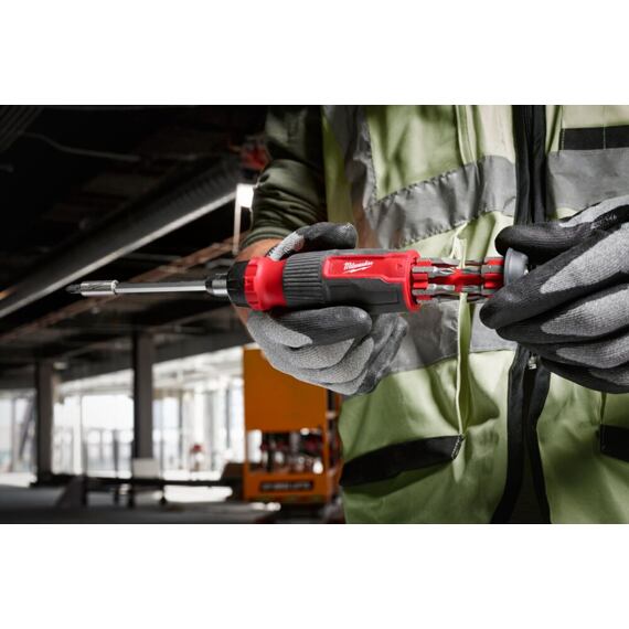 MILWAUKEE 4932480582 račňový multibitový skrutkovač 14v1