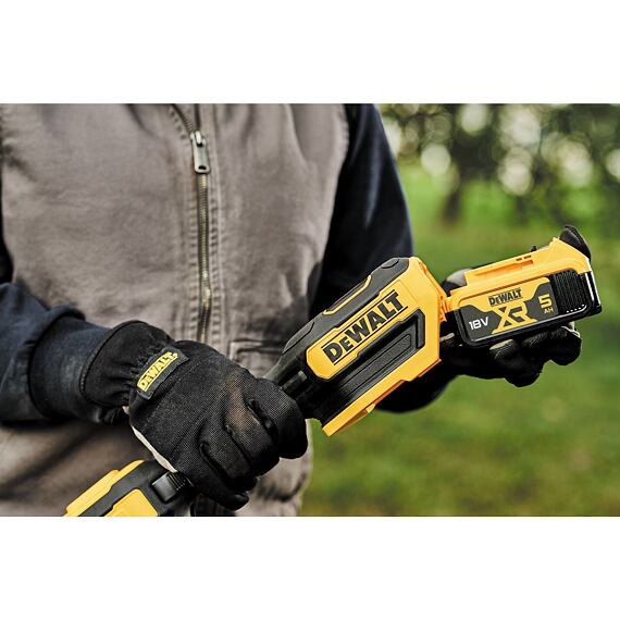 DeWalt DCMST561P1 aku strunová bezuhlíková sekačka 18V/1*5Ah XR, 36cm, dělená rukojeť