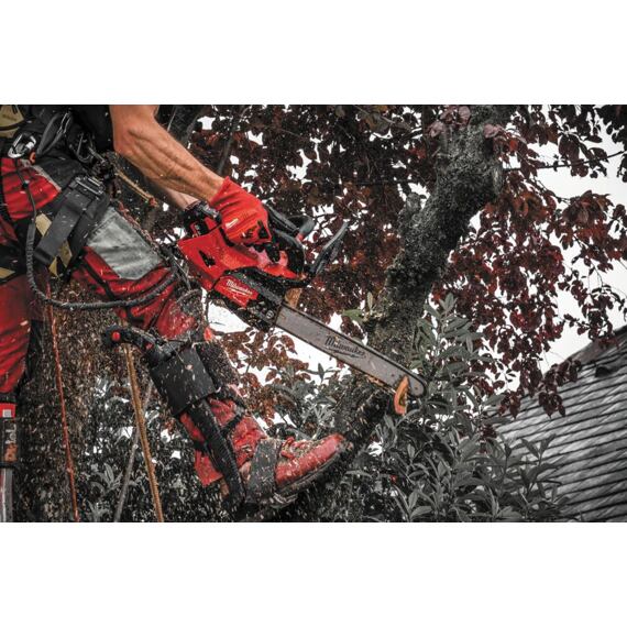 MILWAUKEE M18 FTHCHS35-0 aku řetězová pila s horní rukojetí, 18V, lišta 35cm, bez baterie