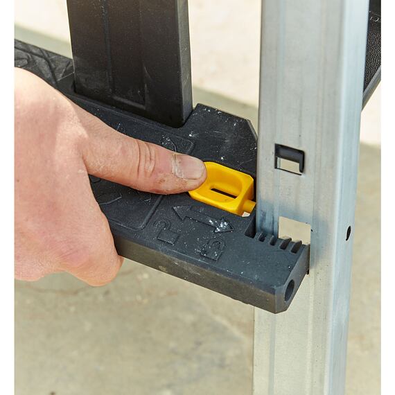 STANLEY FMST81083-1 box na náradie FATMAX so schodíkmi 3v1, výška 45cm, nosnosť 150kg