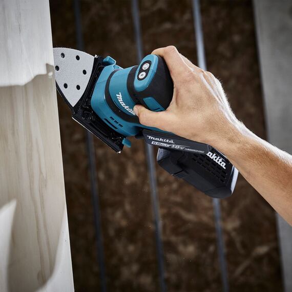 MAKITA DBO480Z aku vibrační bruska LXT 18V, 114*102mm, suchý zip, 11000/14000 ot./min.