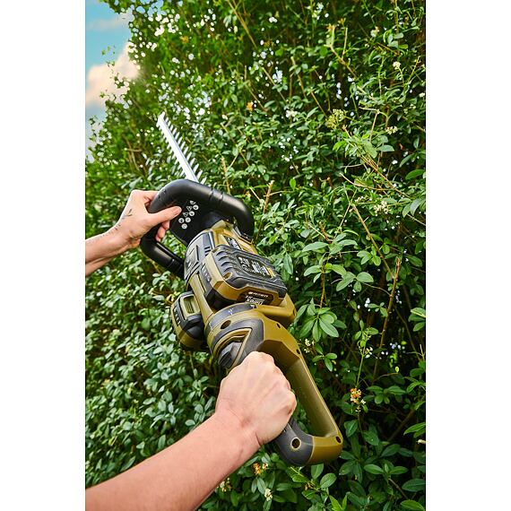 NAREX Camouflage Garden aku súprava (kosačka, strunový vyžínač, plotostrih), 2*aku 20V/4Ah+1*aku 2Ah