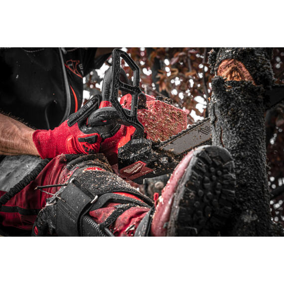 MILWAUKEE M18 FTHCHS35-802 aku řetězová pila s horní rukojetí, 18V/2*8Ah, lišta 35cm