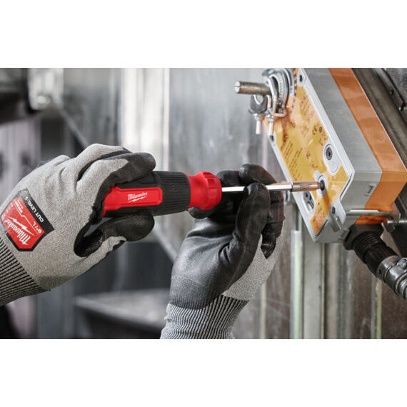 MILWAUKEE 4932492810 multibitový šroubovák TORX 14v1