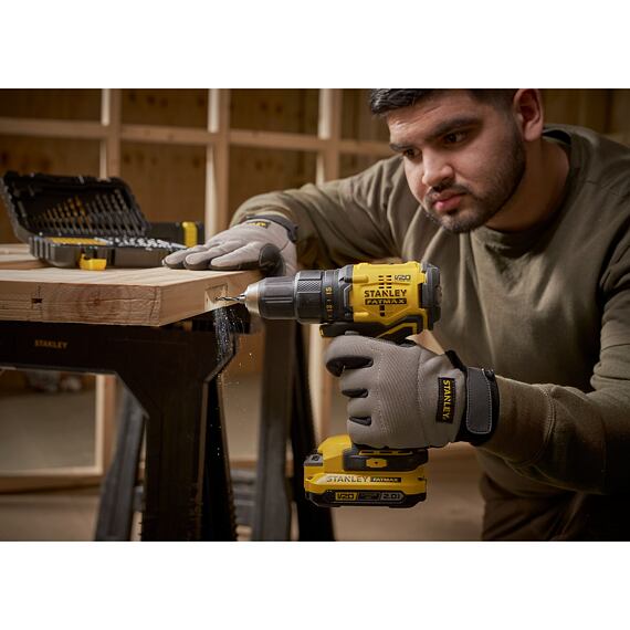 STANLEY STA88546 sada vrtáků kov/dřevo/zdivo, bity, hlavice