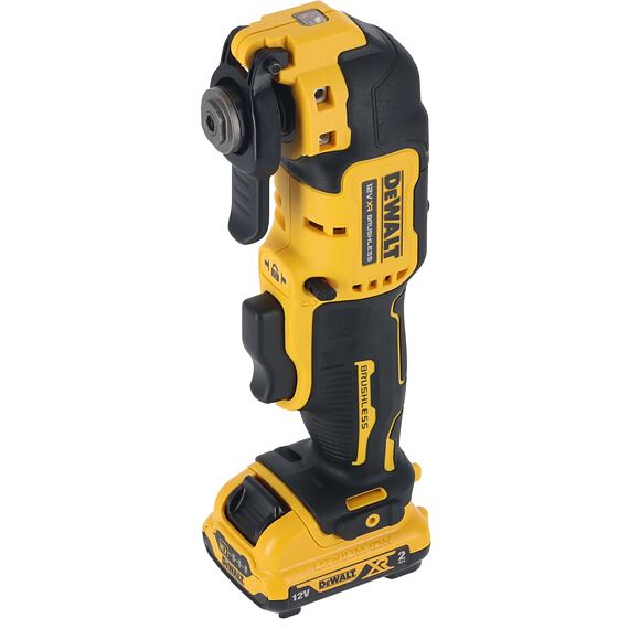 DeWALT DCS353D2 aku oscilační multibruska XR 12V/2*2Ah, příslušenství, kufr