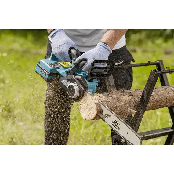 DEDRA aku řetězová pila 2*18V, 450mm, řetěz 3/8" 62z, bez baterie, DED7184VA