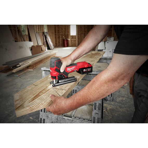 MILWAUKEE M18 FBJS-0X aku přímočará pila 18V bez baterie, 800-3500 kmitů/min, řez 100mm, HD BOX