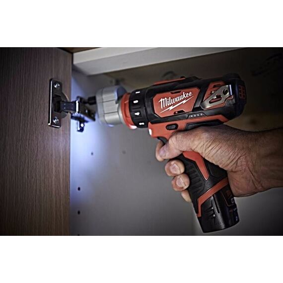 MILWAUKEE M12 BDDXKIT-202C aku skrutkovač s výmennými nástavcami 12V/2Ah