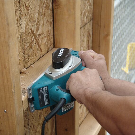 MAKITA KP0800 hoblík 82mm 620W