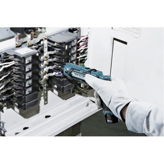 MAKITA DF012DSE aku vrtací šroubovák 7,2V Li-ion