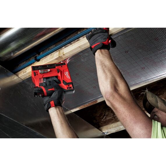 MILWAUKEE M12 BST-0 aku sponkovačka 12V bez batérie, 6-14mm/11,4mm