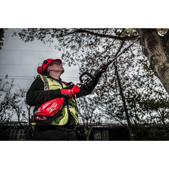MILWAUKEE M18 FOPH-CSA reťazová vyvetvovacia píla – nástavec k FOPHL, 1245 mm, lišta 25,4 cm