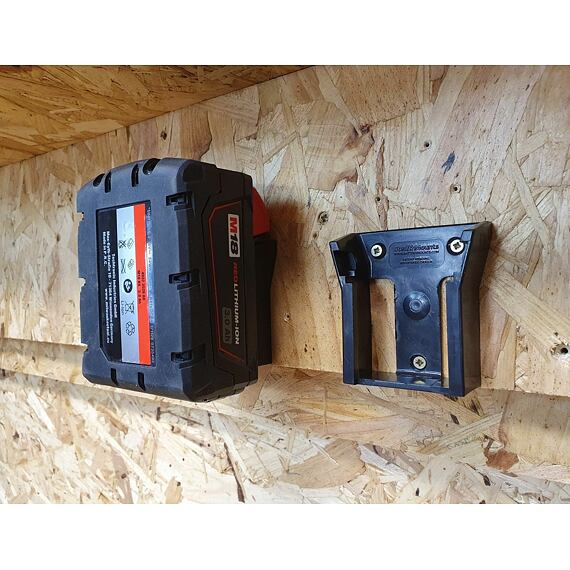 StealthMounts držiak na uloženie akumulátorov MILWAUKEE M18, čierny, 1ks