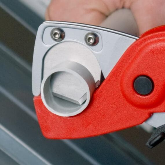 KNIPEX kleště na řezání hadic a plastových trubic, střih 25mm 9020185