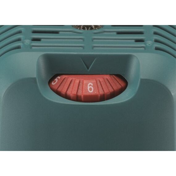 MAKITA RT0702CX2J frézka kombinovaná s príslušenstvom 710W, 6/8mm, systainer MAKPAC
