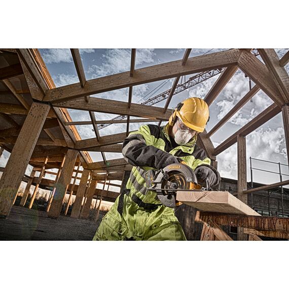 DeWalt DCS575NT aku okružní pila FLEXVOLT 54V, kotouč 190mm, prořez 67mm, bez baterie, kufr Tstak