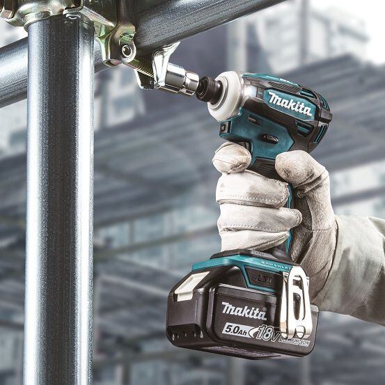 MAKITA DTD172Z aku rázový utahovák 1/4", 180Nm, 4 rychlosti + TEX, 18V bez baterie