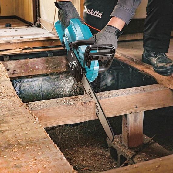 MAKITA DUC357RTX3 aku řetězová pila LXT 18V/5Ah, 350mm, řetěz 3/8", 1,1mm