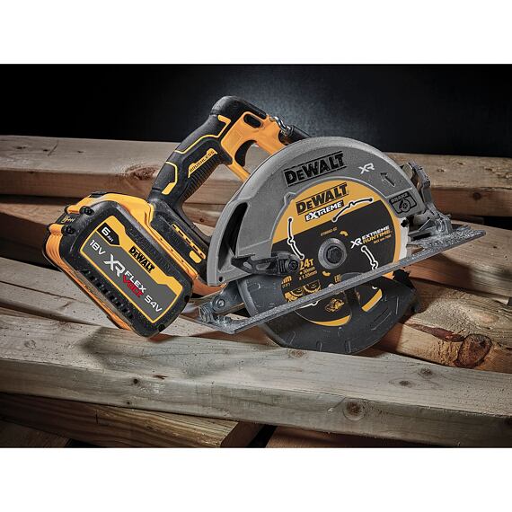 DeWalt DCS573NT aku okružná bezuhlíková píla 18V XR, FlexVolt Advantage, 190mm, kufrík TSTAK