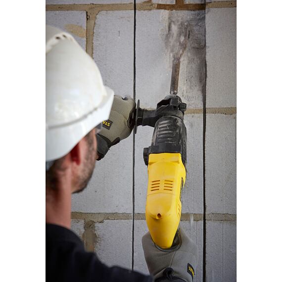 STANLEY SFMEH200K-QS kombinované kladivo SDS+, 780W, 2,2J, kufrík