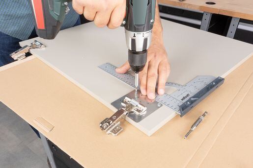 WOLFCRAFT súprava opravných puzdier na opravu kovaní, pántov – montážna doska, 4658000