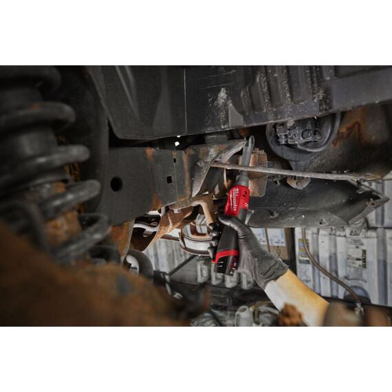 MILWAUKEE M12 FHIR14LR-0 aku vysokorychlostní ráčna 1/4" s prodlouženou hlavou, 12V bez baterie