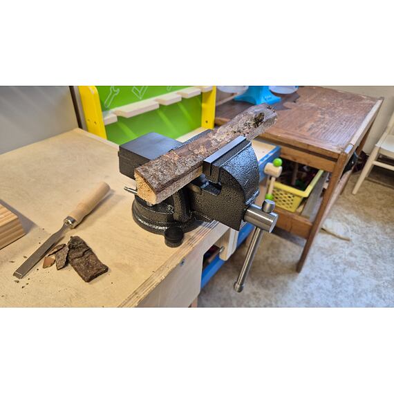 PROTECO svěrák zámečnický 75mm otočná základna 180° 10.150-075