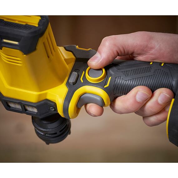 STANLEY SFMCE210B aku pásový pilník FATMAX V20, 18V, 13mm, bez baterie