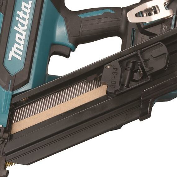 MAKITA DBN900ZK aku hřebíkovačka 18V LXT, 50-90mm, bez baterie