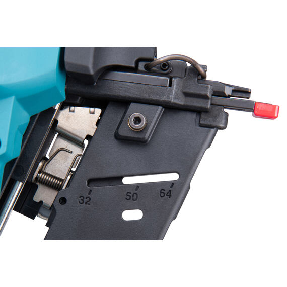 MAKITA DBN610ZJ aku hřebíkovačka 18V LXT, hřebíky 32-64mm, typ 16 GA úhel 20°, MAKPAC, bez baterie