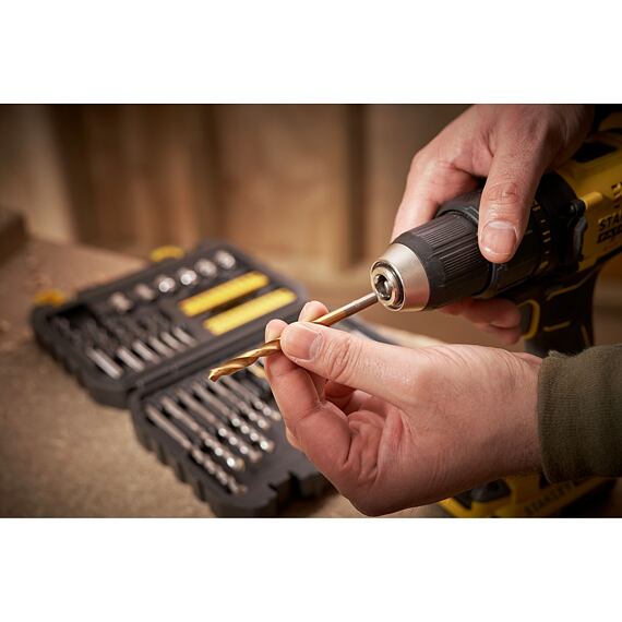 STANLEY STA88546 sada vrtáků kov/dřevo/zdivo, bity, hlavice