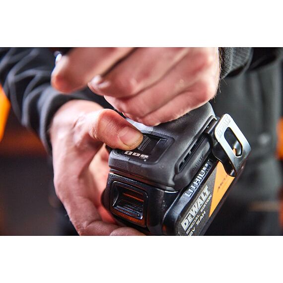 DeWalt DCK3222MP2T aku set DCD86M+DCF86M+DCF99M, 18V/2*5Ah, TSTAK, edice McLaren