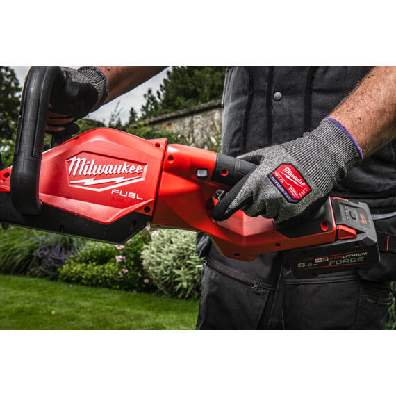 MILWAUKEE M18 FHET75G2-0 aku nůžky na živý plot 18V, lišta 75cm, střih 25mm, bez baterie