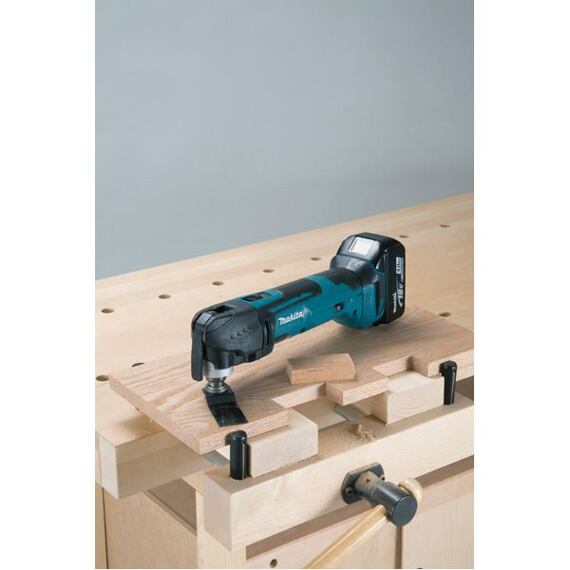 MAKITA DTM51Z aku Multi Tool 18V bez baterie