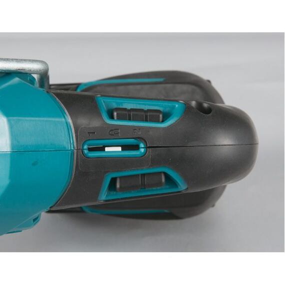 MAKITA DJR187Z aku bezuhlíková pila ocaska 18V Li-ion, bez baterie