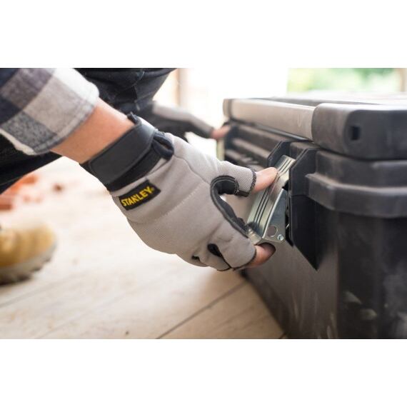 STANLEY FMST1-75791 kufrík Fatmax Cantilever 66*30*28cm, vyberateľné priehradky, kovové pracky
