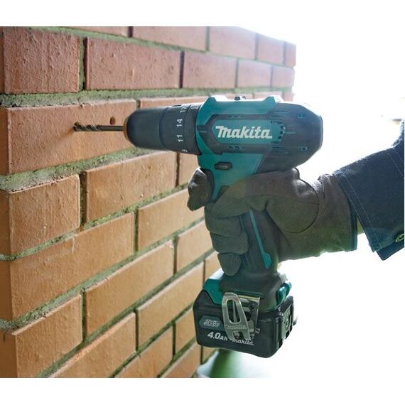 MAKITA HP333DWAE aku vŕtačka 12V/2*2Ah, 30Nm, 0-1700 ot./min., kufrík
