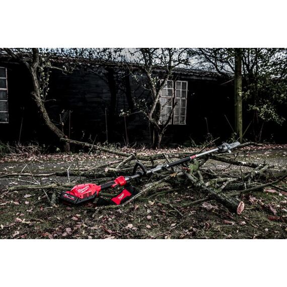 MILWAUKEE M18 FOPH-CSA reťazová vyvetvovacia píla – nástavec k FOPHL, 1245 mm, lišta 25,4 cm