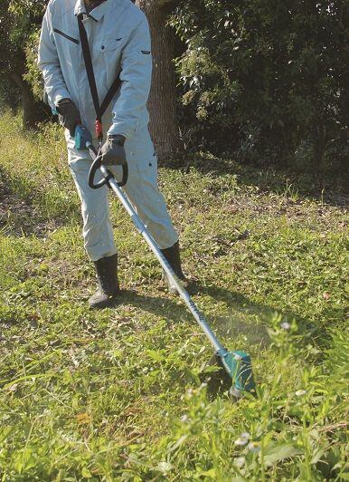 MAKITA DUR192LZ aku vyžínač 18V, LXT, bezuhlíkový motor, strunová hlava, bez batérie