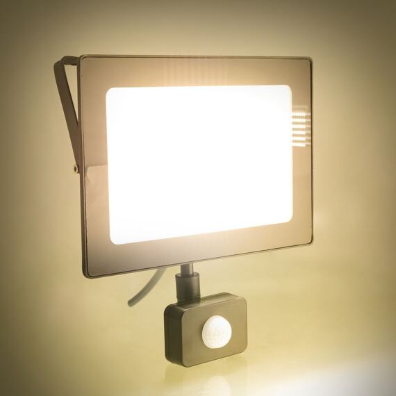 RETLUX RSL 248 LED reflektor 50W 4000K PIR čidlo, 4000lm,