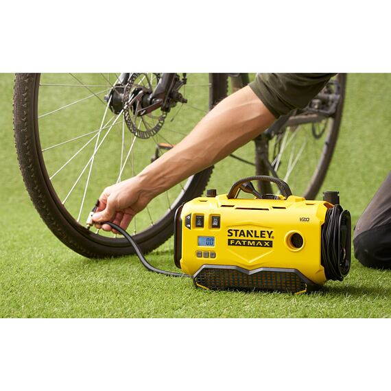 STANLEY SFMCE520B-QJ aku kompresor V20 / 230V / adaptér 12V z auta, max.tlak 11bar