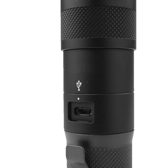 MILWAUKEE L4 TMLED-301 ruční aku svítilna 4V/3Ah, 1100/600/100 lm, IP67, dosvit 175m