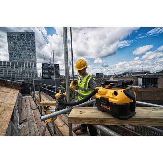 DeWalt DCV584L aku vysávač 18V XR, mokré aj suché vysávanie, (aku XR 14,4V, 18V, 54V FLEXVOLT)