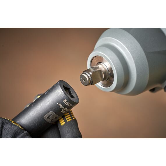STANLEY SFMCF940B aku rázový utahovák FATMAX V20, 18V, 1/2", 949Nm, bez baterie