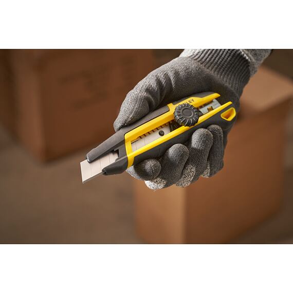 STANLEY STHT10500-0 ulamovací nůž FATMAX 18mm s kolečkem, kovové vodítko