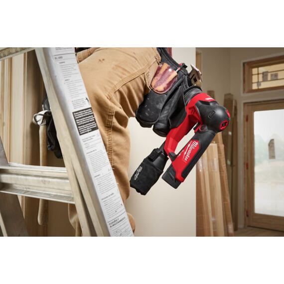 MILWAUKEE M12 FSDR75-0B aku excentrická bruska 12V, 75mm, bez baterie