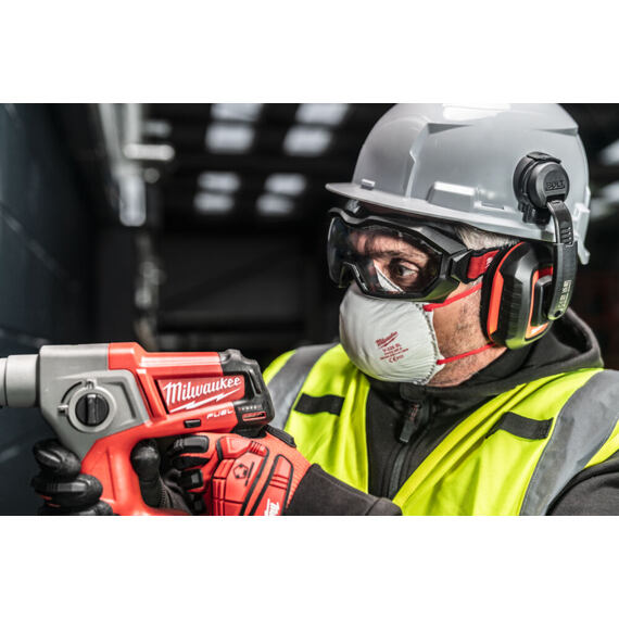 MILWAUKEE 4932493435 brýle ochranné široké čiré, odvětrávané, uzavřené, pružný pásek