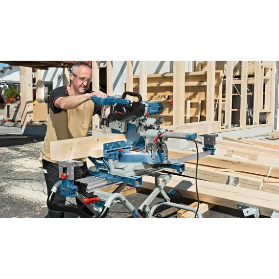 BOSCH GCM 12 SDE pokosová pila se zákluzem, 305mm, řez až 85*370mm